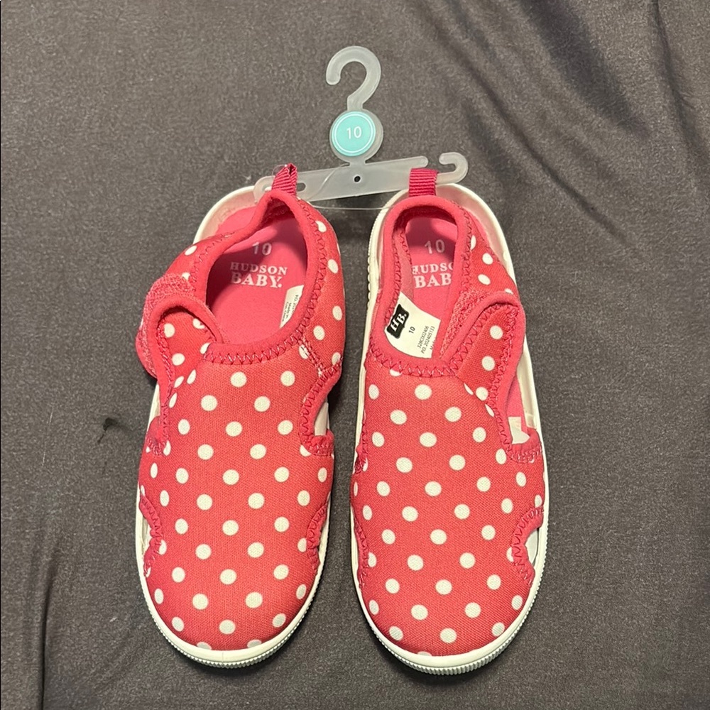 NWT| Hudson Baby | Pink and White Water Shoes | Toddler size 10